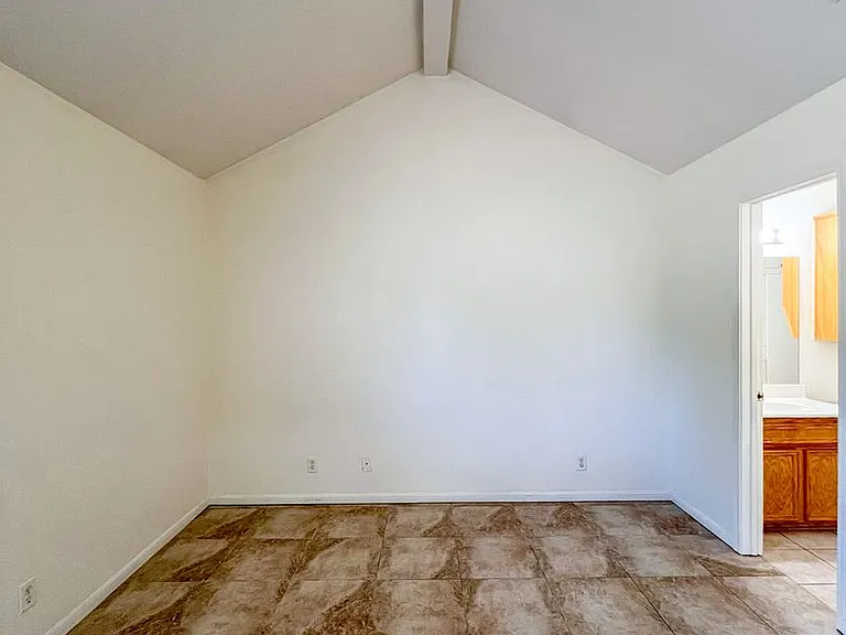 2603 Edgefield St — Photo 17