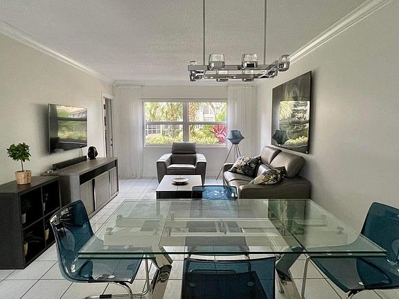 4th image of 3431 NW 50th Avenue #112