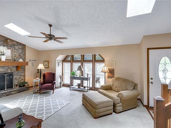 4th image of 4857 Chapelle Ct