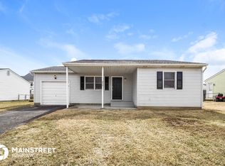 6615 Cedar Ct, Galloway, OH 43119