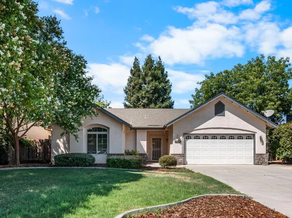 1901 N Cotta Court E, Visalia, CA 93292