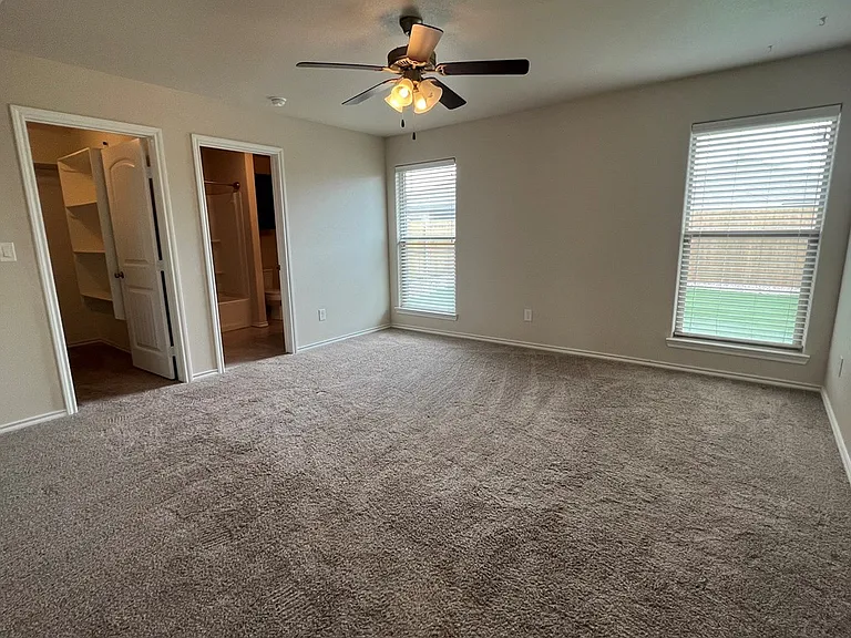 1704 Rattler Ln — Photo 8