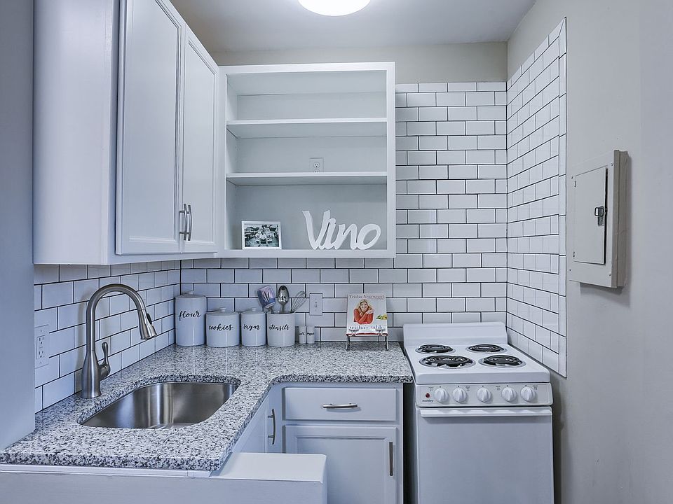 1st image of 1636 N 3rd St APT 3