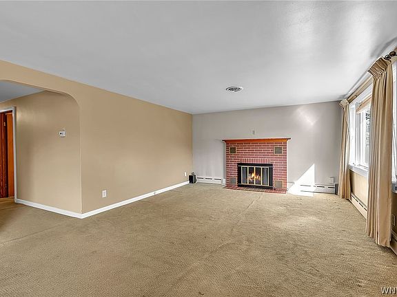 5th image of 98 Irene St