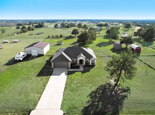 3387 County Road 2182, Greenville, TX 75402
