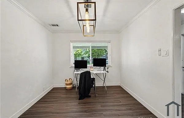 1815 Granada Dr — Photo 1