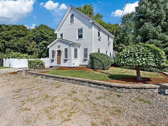3rd image of 27 Bliss Ave