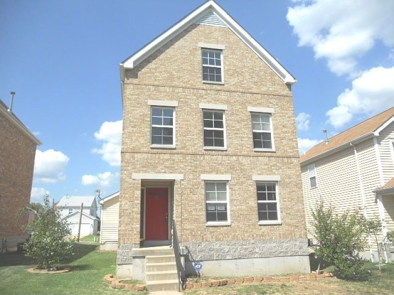 1st image of 4229 W Garfield Ave