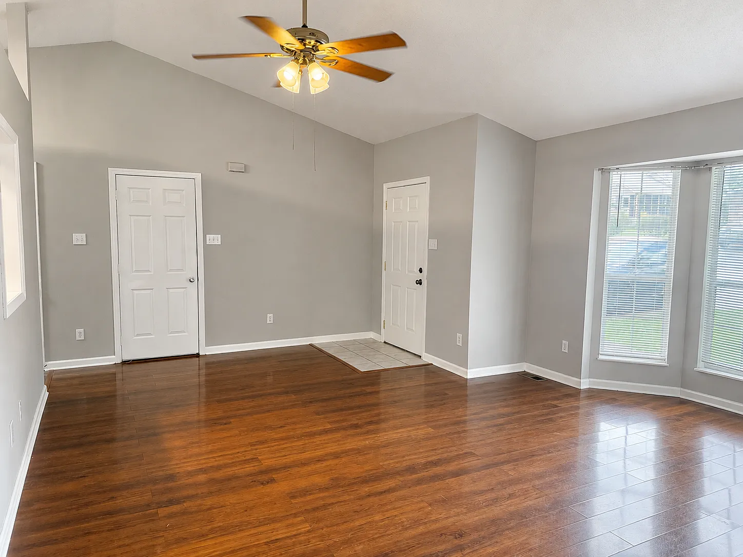 1209 Fielding Drive - 1 — Photo 3