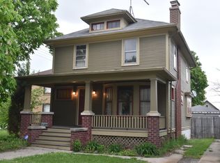 2105 Taylor Ave, Racine, WI 53403