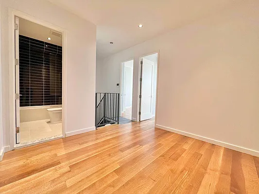 Rented by Doorway NYC, LLC | media 40