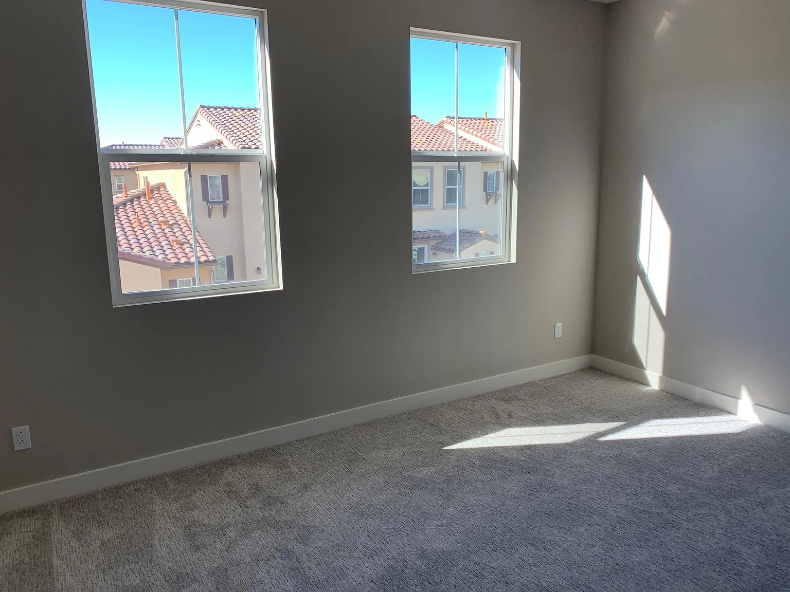 4331 Harbor Way — Photo 4