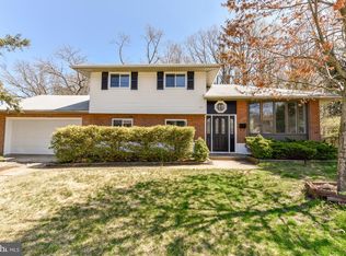 50 Stephen Dr, Glendora, NJ 08029