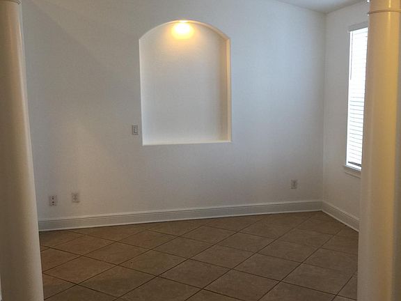 5th image of 1467 Malaluka St
