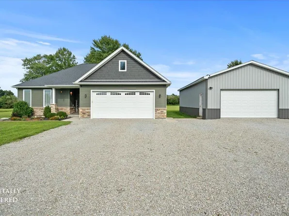 138 Seminole Dr, Lake Waynoka, OH 45171