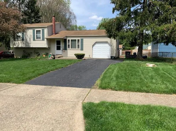 3174 Latonia Rd, Columbus, OH 43232