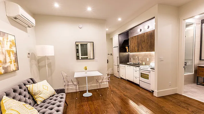 Rented by Nooklyn NYC LLC | media 1