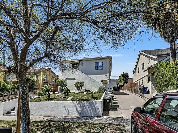 2nd image of 1861 S Redondo Blvd