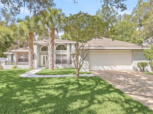 1307 Belcher Dr, Tarpon Springs, FL 34689