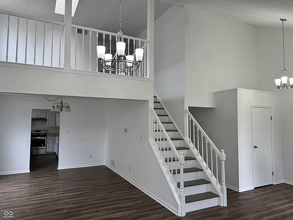 2nd image of 3734 Ontario Cir