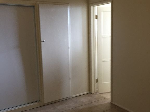 2nd image of 6126 Brynhurst Ave APT 4