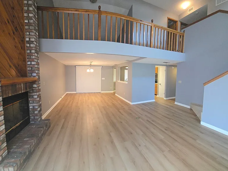 3929 Balsam Dr — Photo 8