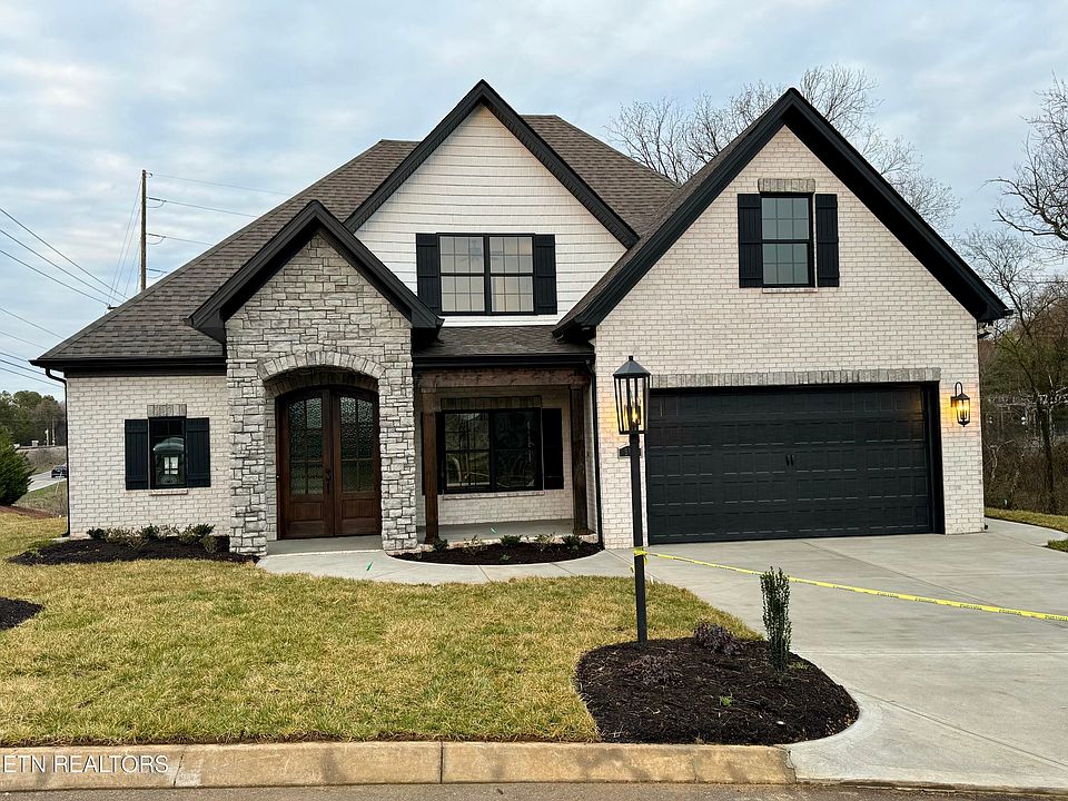 1st image of 904 Westland Creek Blvd