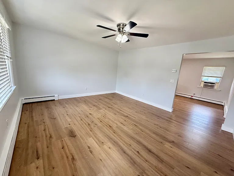 38 Cottage Pl #2 — Photo 25