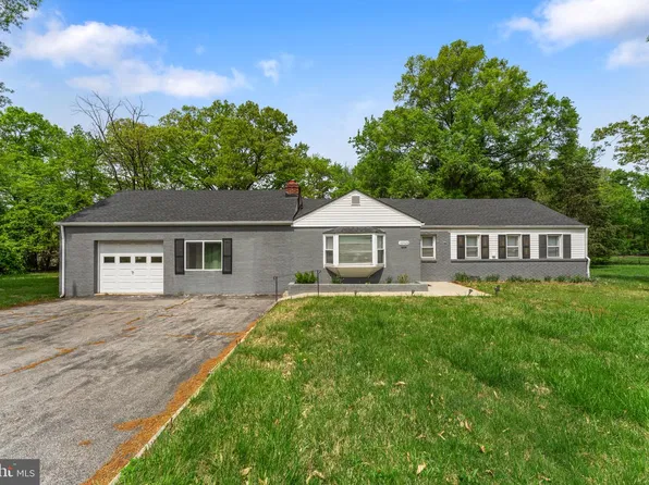 10523 Moores Ln, Clinton, MD 20735