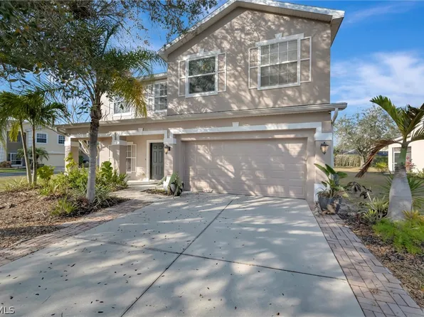 8860 Falcon Pointe Loop, Fort Myers, FL 33912