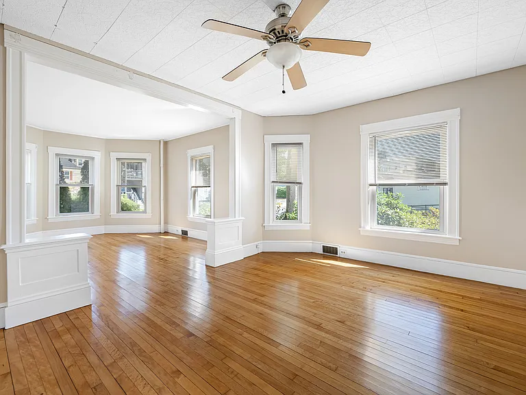 3 Ferdinand St #1 — Photo 7