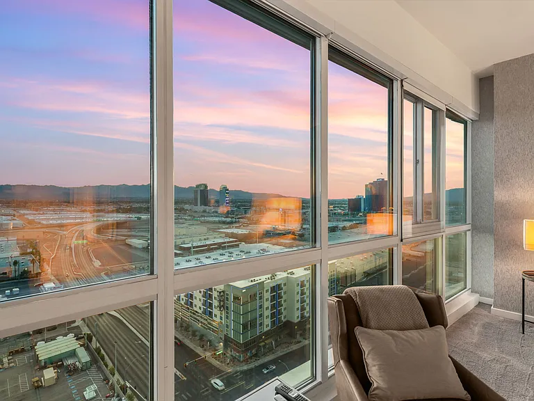 4525 Dean Martin Dr #1906 — Photo 58