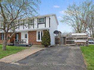 28 Glamorgan Dr, Ottawa, ON K2L1P9