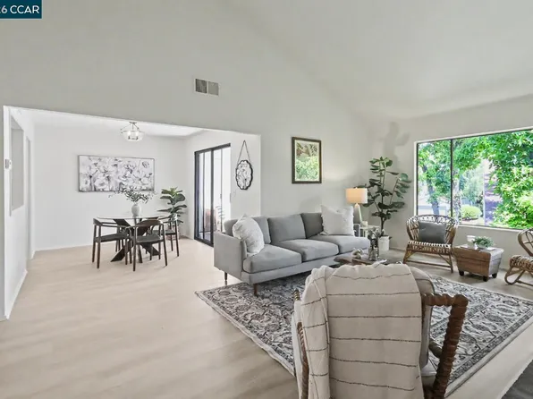 378 Camelback Rd, Pleasant Hill, CA 94523