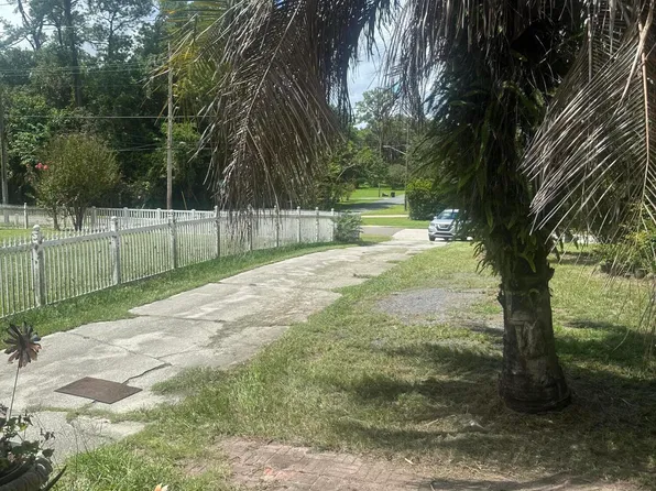 1381 HAMILTON Street, Jacksonville, FL 32205