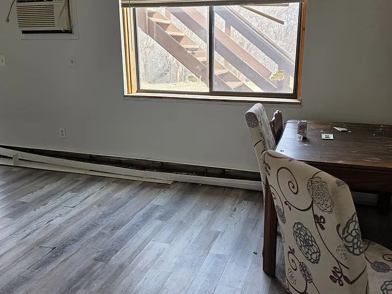 800 N Omaha Ave — Photo 2