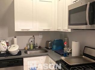 240 E 85th St FRONT 3, New York, NY 10028