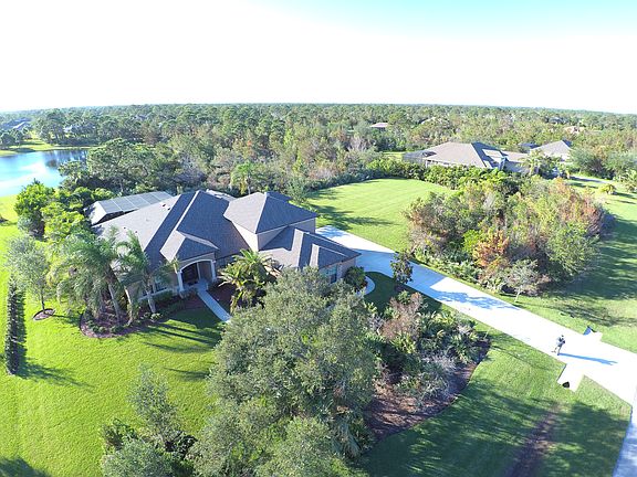 4th image of 4098 Gardenwood Cir