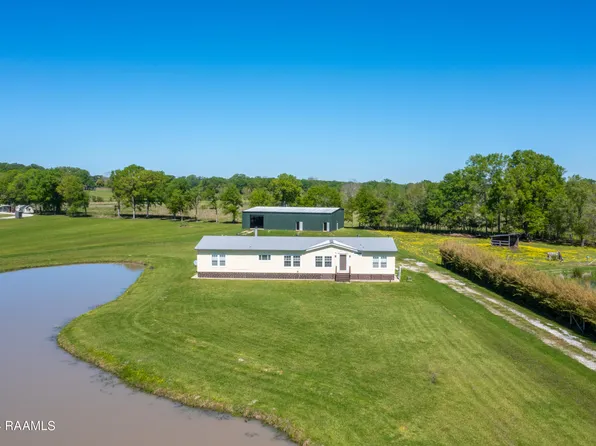 667 Don Guilbeau Rd, Arnaudville, LA 70512