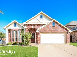 8160 Black Sumac Dr, Fort Worth, TX 76131