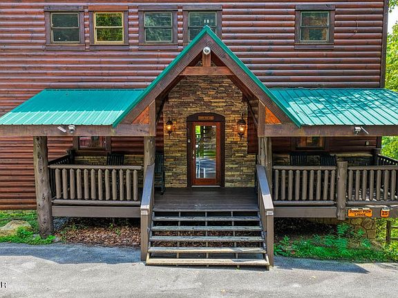 3rd image of 2251 Upper Middle Creek Rd #25