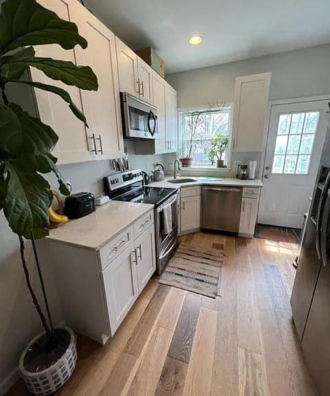 754 Lamont St NW #1 — Photo 3