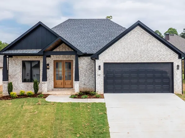 1121 Tahoe Dr, Maumelle, AR 72113