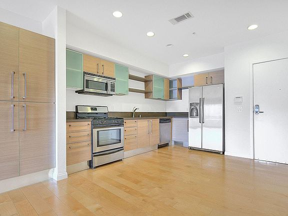 5th image of 1234 Wilshire Blvd APT 214