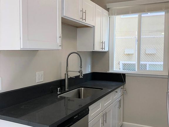 2nd image of 1837 N Gramercy Pl #11225677