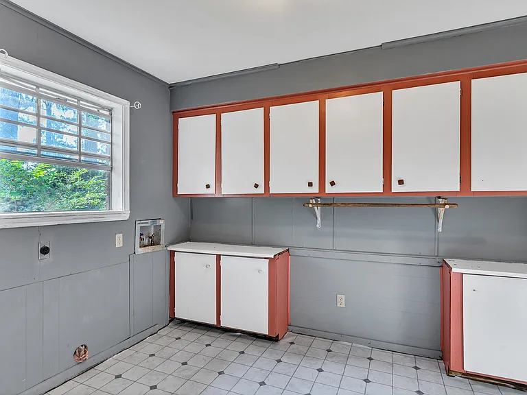 334 Fendler Pkwy — Photo 26