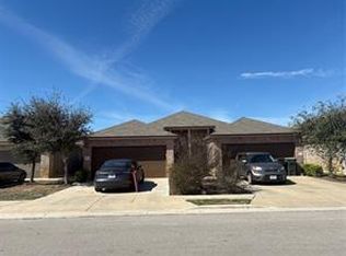 142 Samuel Dr #B, Buda, TX 78610