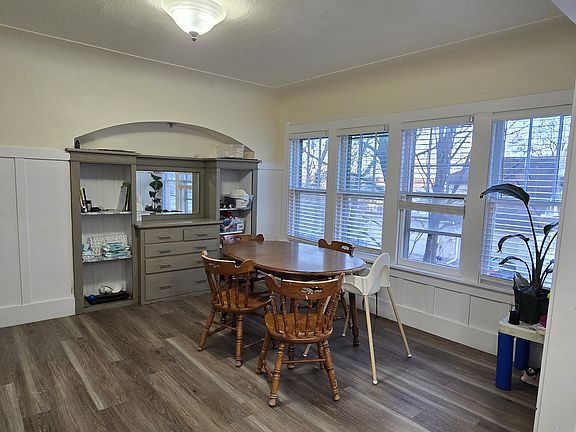 2nd image of 115 Randall St #117
