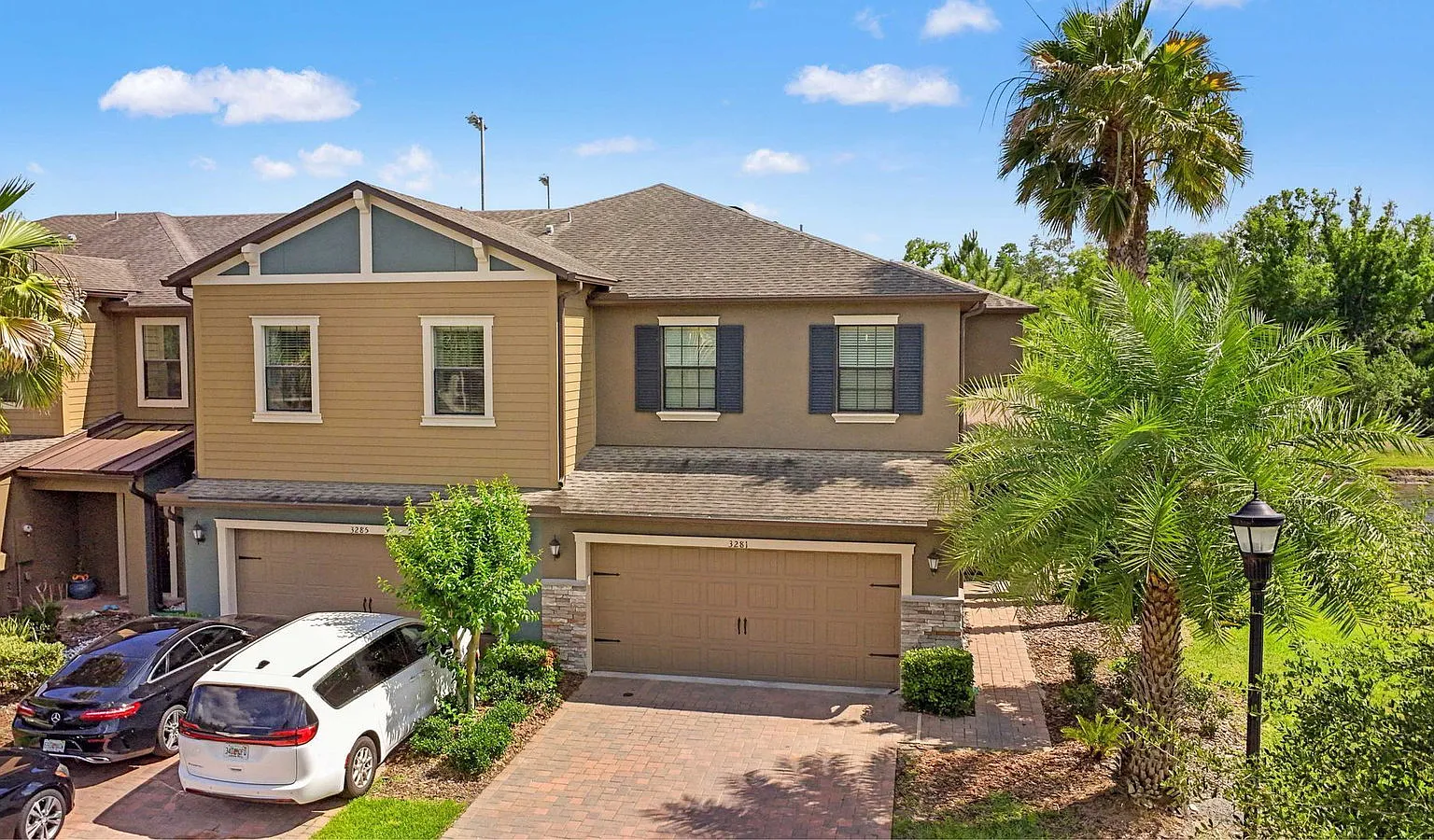 3 bed, 2.5 bath, 1801 sqft, $2,500 — Photo 1