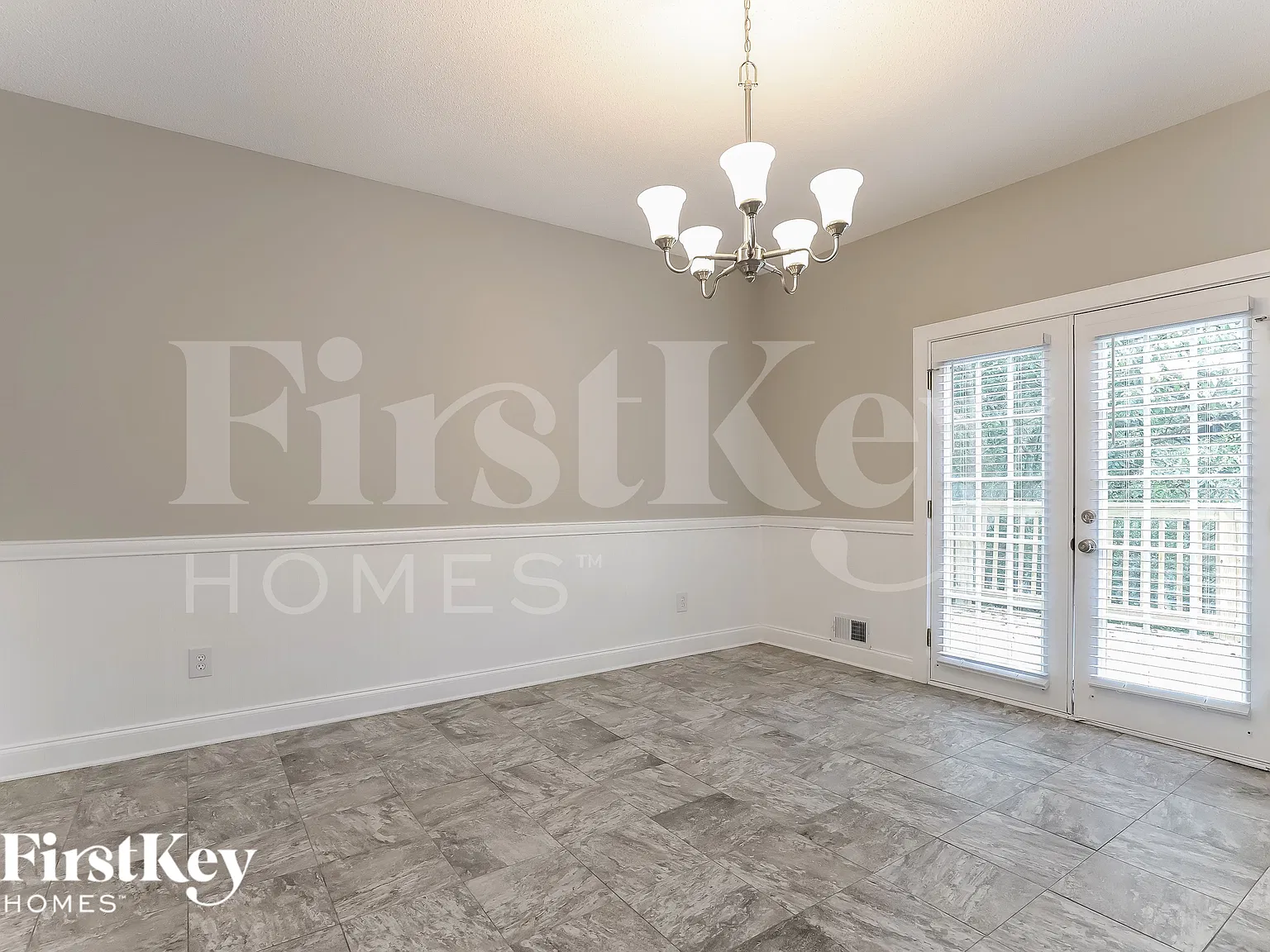 3 bed, 2.5 bath, 2543 sqft, $2,710 — Photo 4